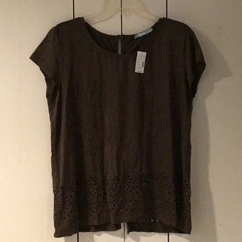 Nwt Maurices Top Blouse Back Buttons Size Xl Brown